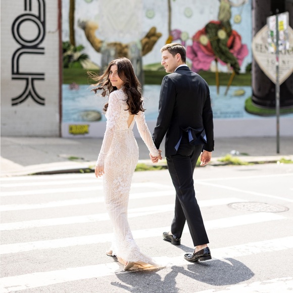 Eisen Stein Finch Wedding Dress - Picture 3 of 9